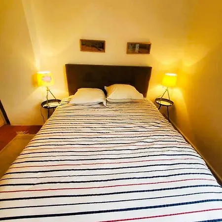 Maison De -